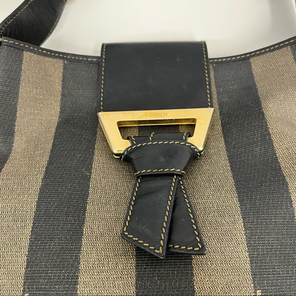 ❤️SOLD❤️ Vintage Fendi Pequin Shoulder Bag Black and Brown Striped Fabulous - Picture 9 of 13